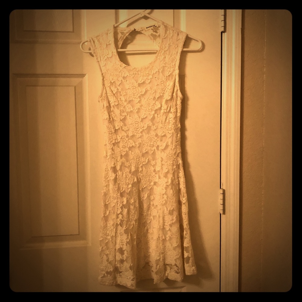 Monteau Lace Dress